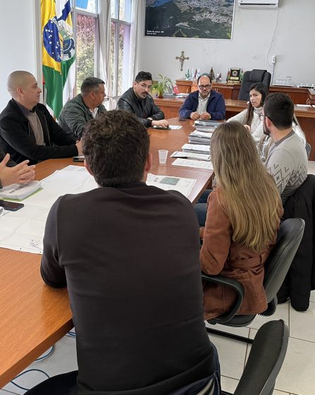 Reunião referente à regularização fundiária urbana – REURB