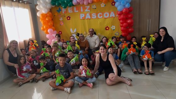 Crianças e Adolescentes Recebem Tradicionais Cestas de Páscoa