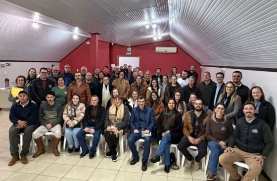 Salto do Jacuí esteve presente em reunião de Estruturação do Serviço de Inspeção Regional